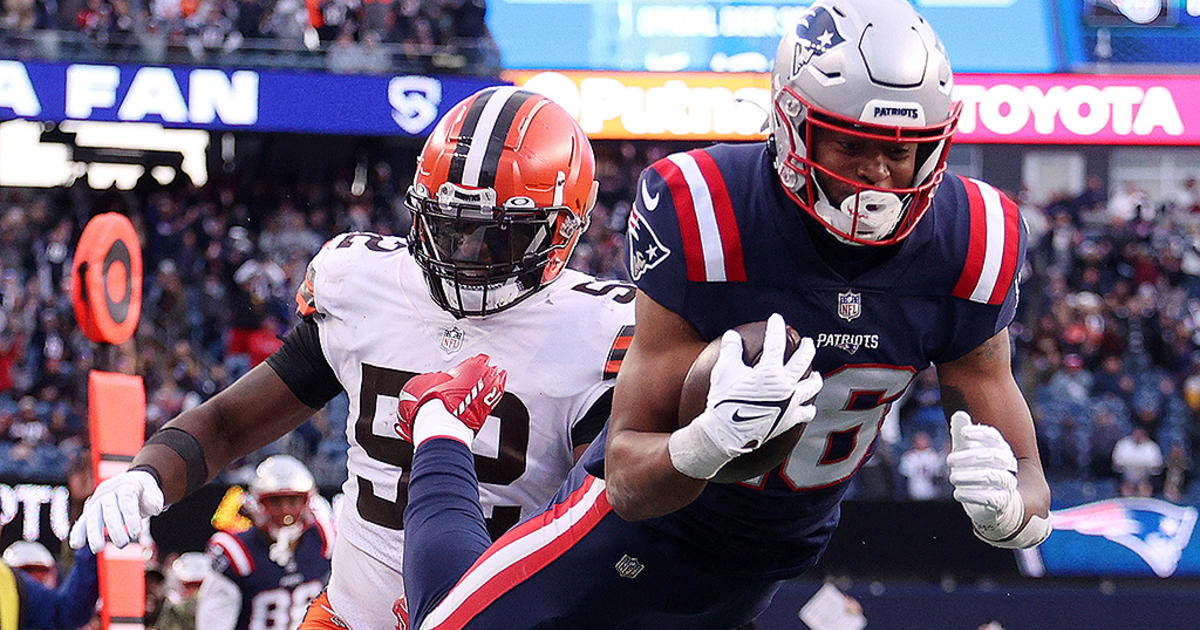 PHOTOS: Browns blown out by Patriots, 45-7