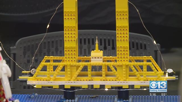 lego-tower-bridge.jpg 