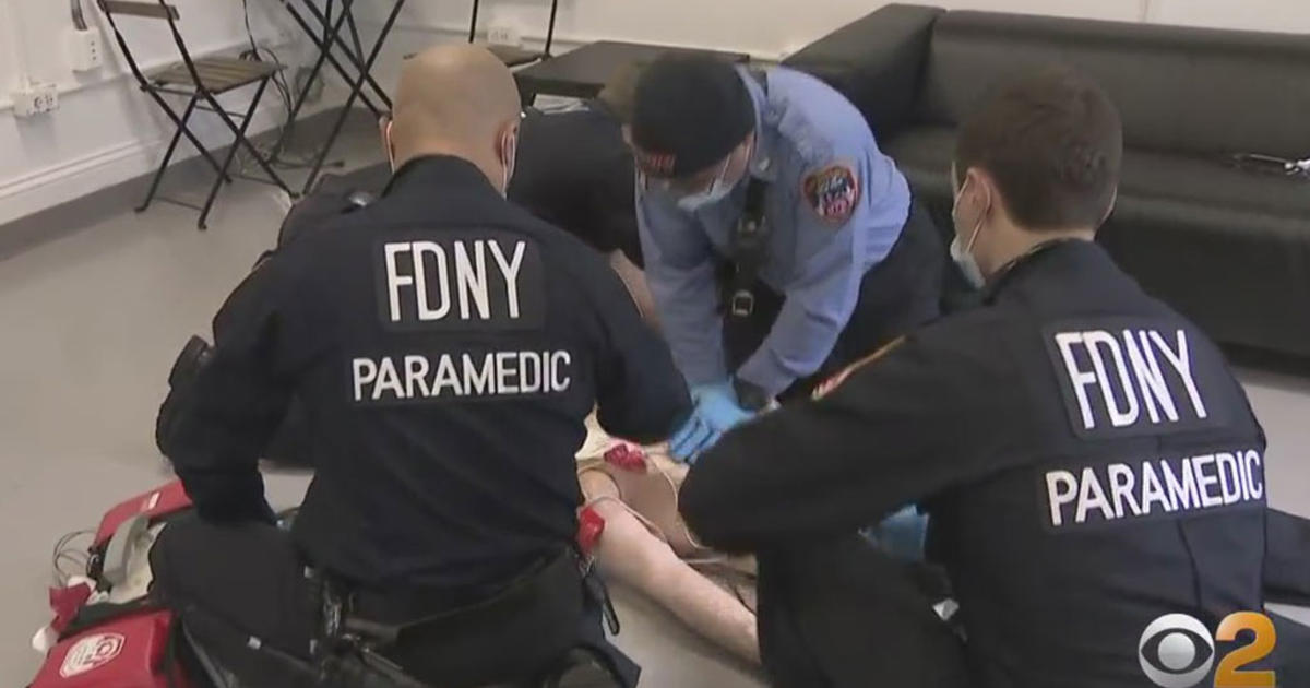 Cbs2 Gets Exclusive Look Inside Fdnys Paramedic Training Program Cbs New York 4037