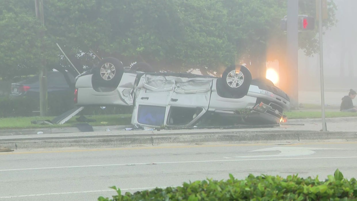 One Person Dead, Another Hurt In Violent Crash In SW Miami-Dade - CBS Miami