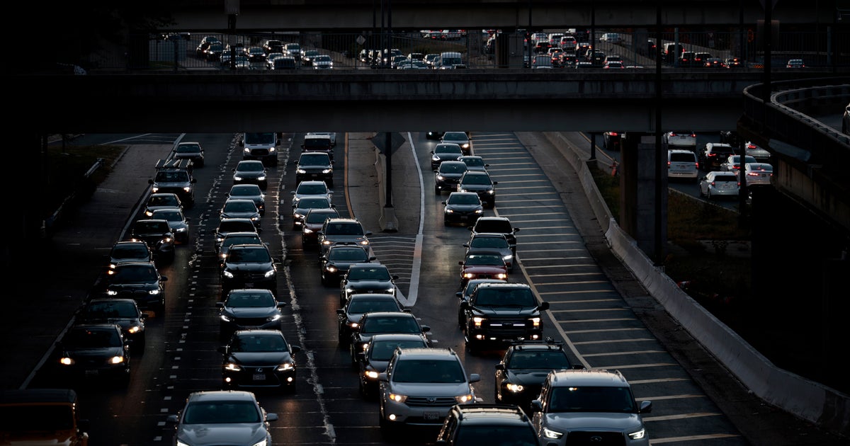 Over 2 million Marylanders expected to travel for the holidays thanks to low gas prices