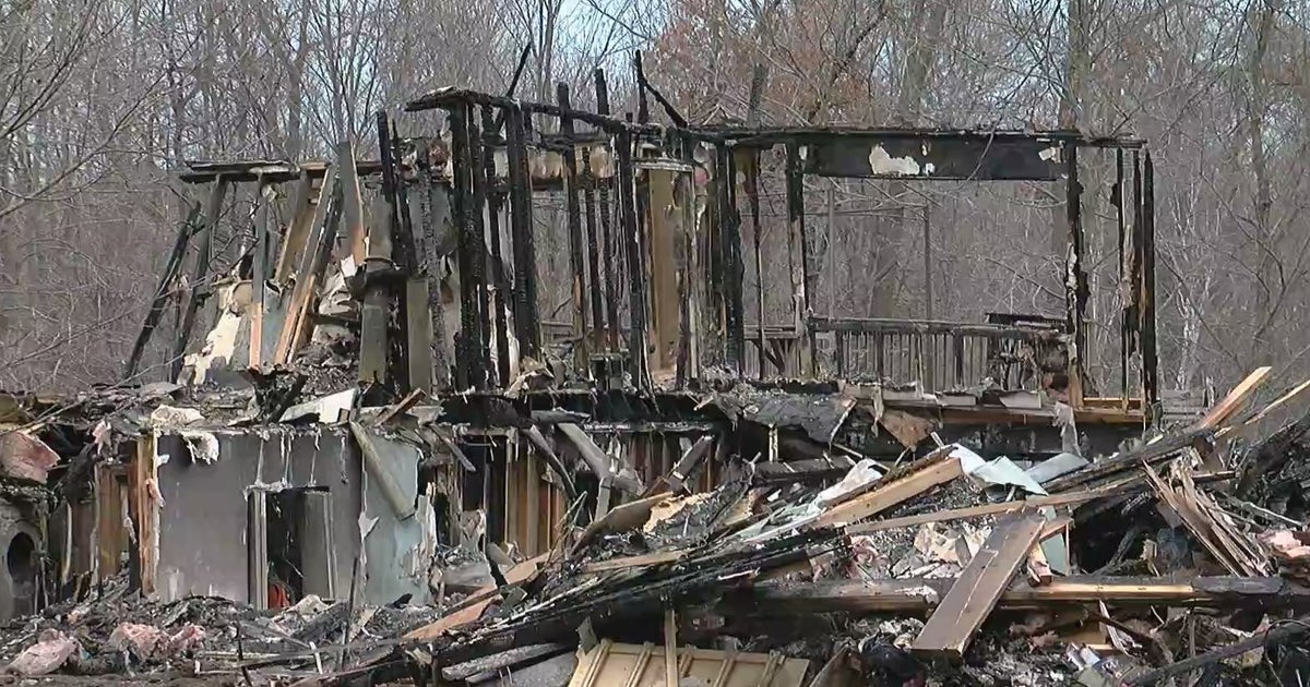 Family Of 5 Without Home After House Burns Down On Thanksgiving CBS