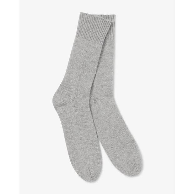 cashmere-socks.jpg 