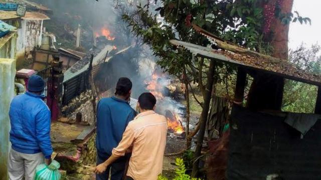 india-helicopter-crash-ap21342449617747.jpg 