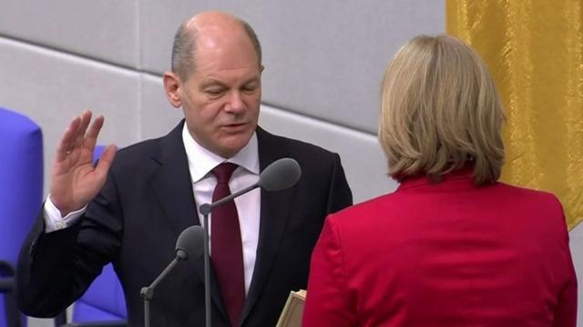 cbsn-fusion-germany-swears-in-new-chancellor-olaf-scholz-thumbnail-851613-640x360.jpg 