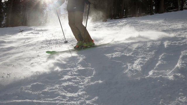 121121_BacklitSkierPowderSTEVESEIME_IMG_8349.jpg 