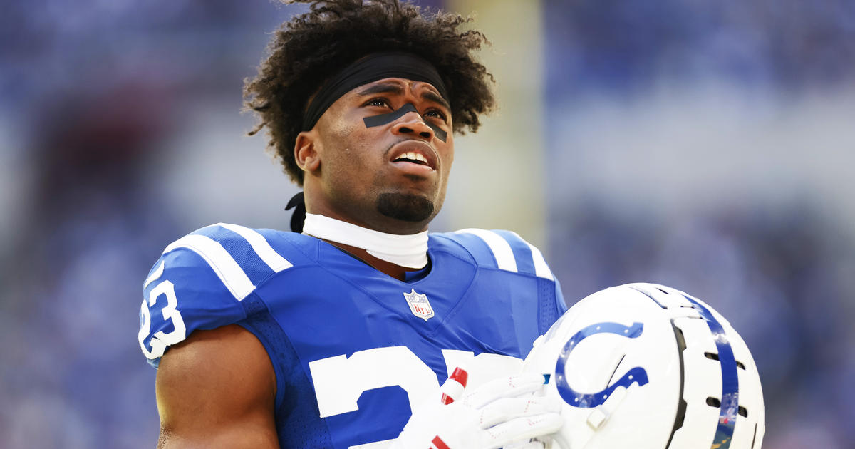 Colts' Kenny Moore calls his four months with the Patriots depressing and  'robotic' 