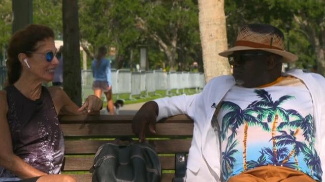 cbsn-fusion-florida-man-offers-free-advice-to-strangers-thumbnail-862535-640x360.jpg 