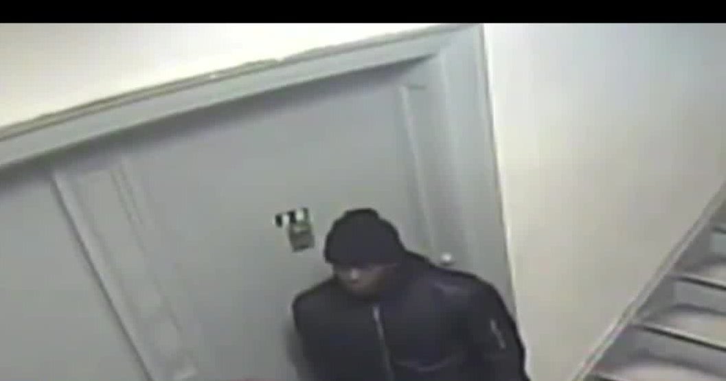 NYPD Hunting For Suspect In Slashing Of Woman In Bronx - CBS New York