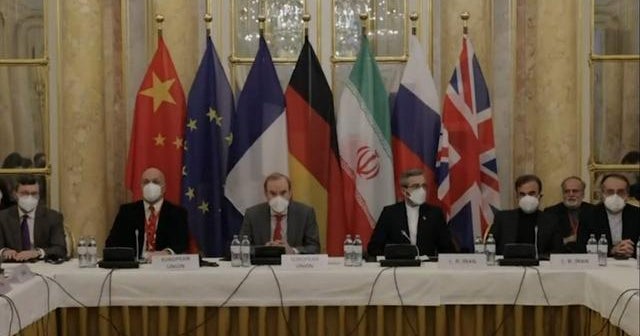 Iran nuclear talks resume in Vienna - CBS News