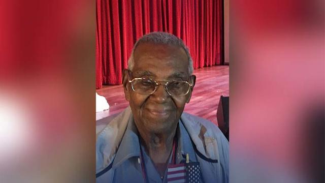 Lawrence-Brooks-Oldest-WW2-Veteran-1.jpg 