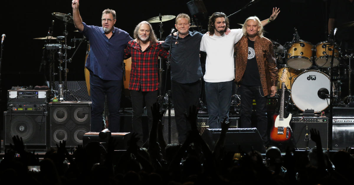 Eagles Hotel California 2022 Tour at Wells Fargo Center