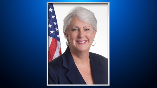 Karen MitchoffBG 