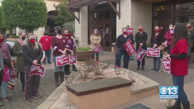 roseville-nurses-protest.jpeg 