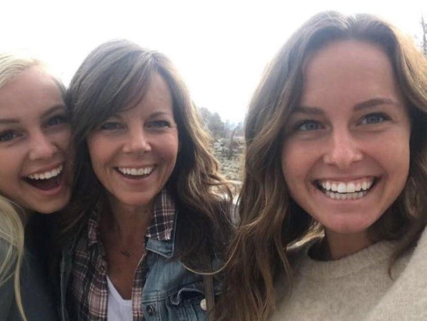 Suzanne Morphew and daughters