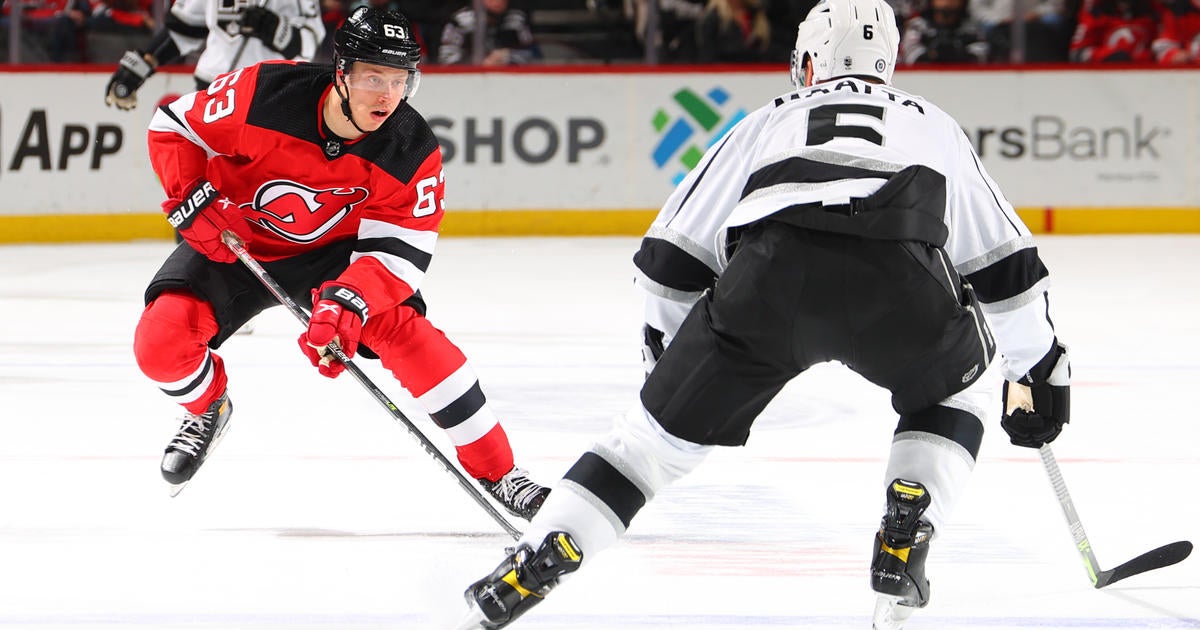 Jesper Bratt Scores Twice, But Devils Fall To Kings - CBS New York