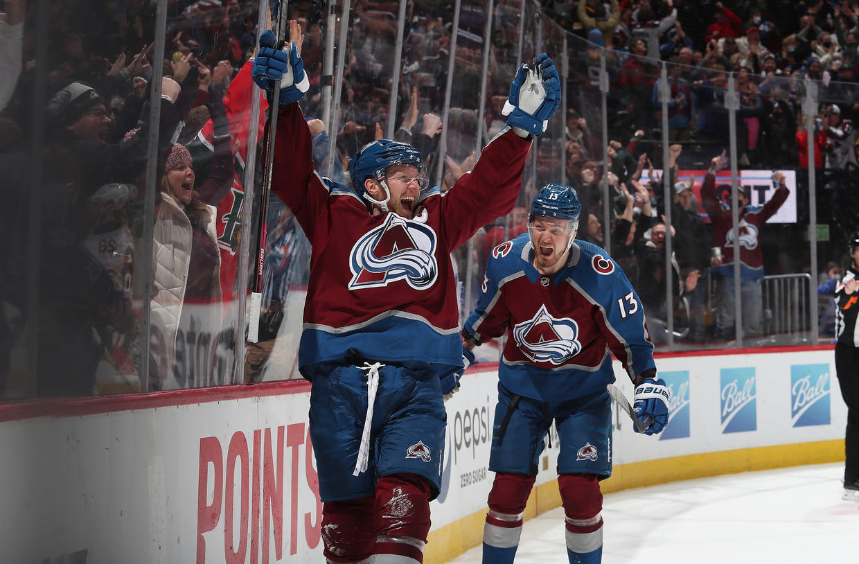 Avalanche Rally For Overtime Win Against Bruins, 17th Straight Win At