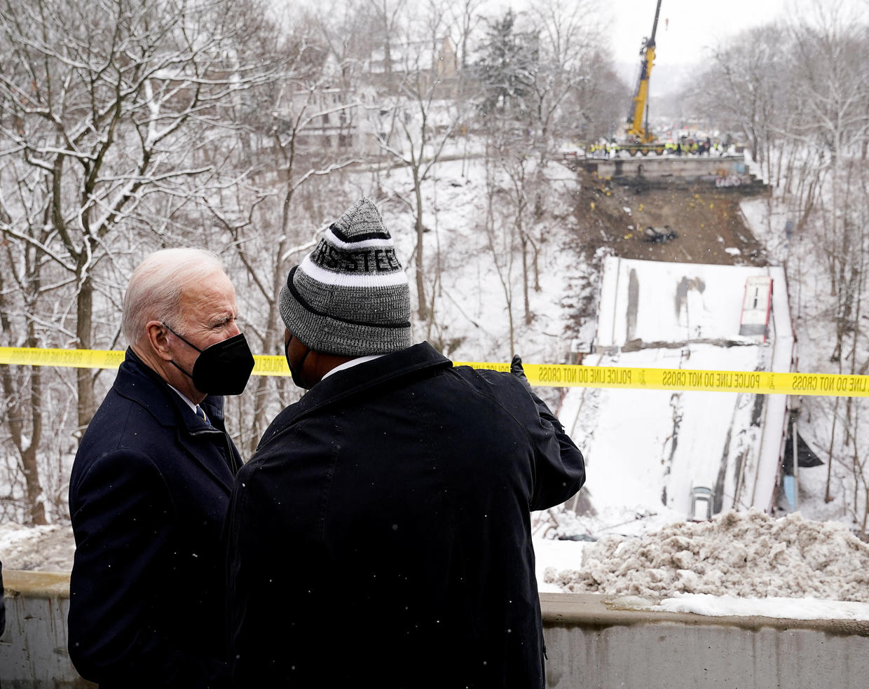 At Pittsburgh bridge collapse site, Biden calls state of U.S