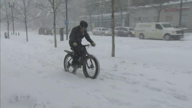 Fat-Biker-Boston-Snow-1.jpg 