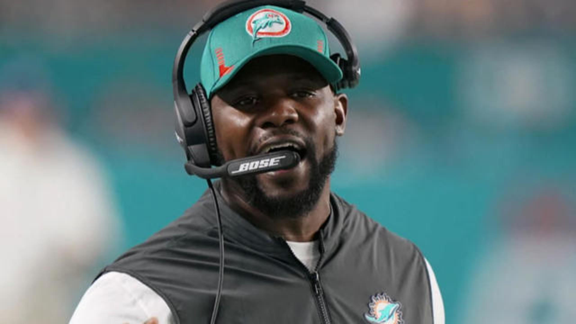 Former Dolphins head coach Brian Flores on his lawsuit alleging race  discrimination at NFL - CBS News