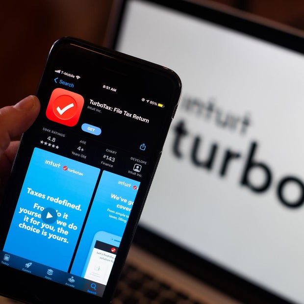 turbotax advance refund 2022