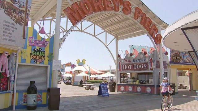 moreys-pier.jpg 