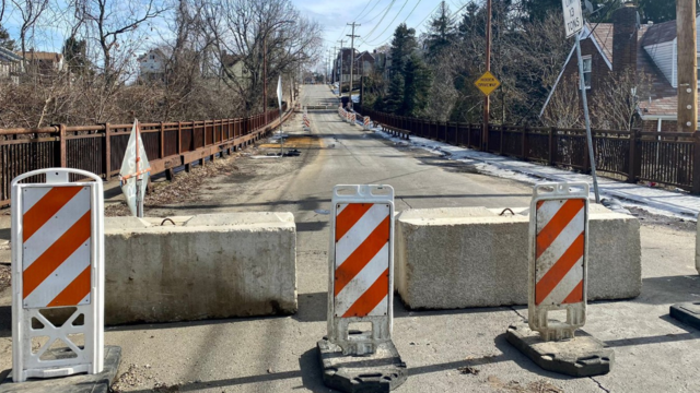 versailles-avenue-bridge.png 