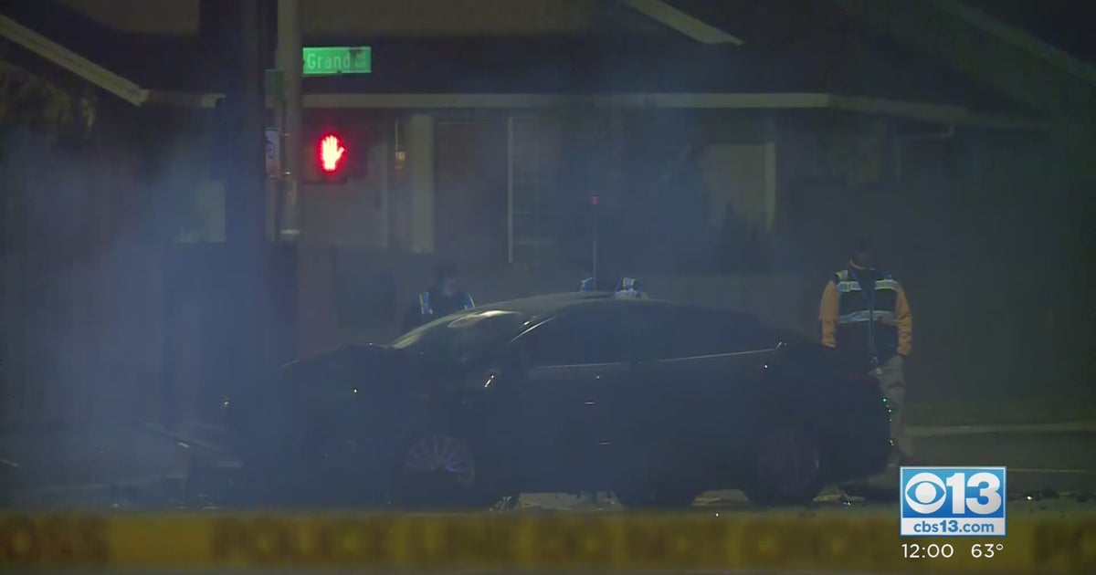 1 Dead After Crash In North Sacramento, DUI Suspect Arrested - CBS ...