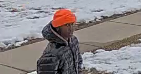 Police Search For Suspect Who Fired Shots At Detroit Bus Stop - CBS Detroit
