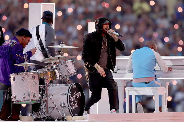 Kendrick Lamar performs during the Pepsi Super Bowl LVI Halftime