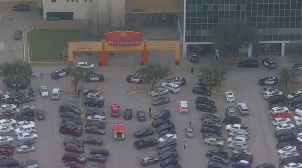 Mall shooting in Houston 
