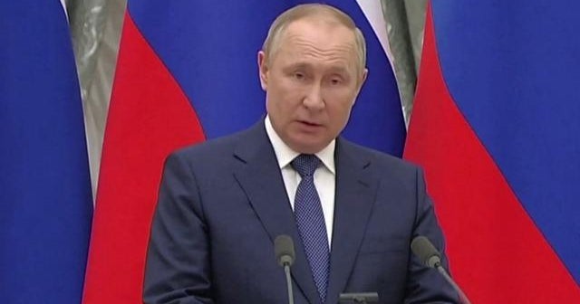U.S. sanctions Putin over Ukraine invasion - CBS News