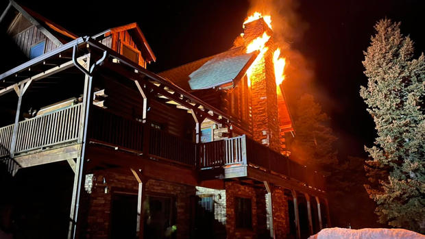 Estes Park House Fire (Estes Valley Fire Protection District on FB) copy 