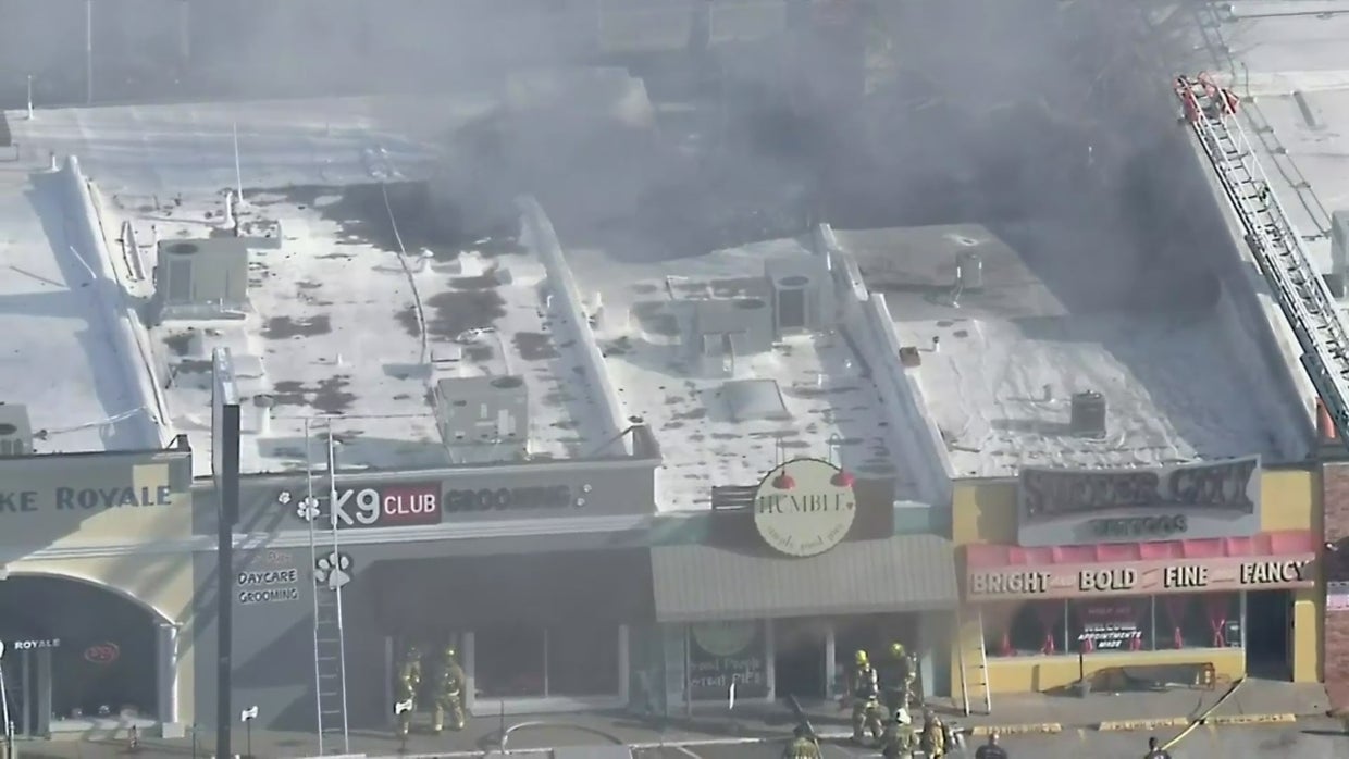 Dallas Firefighters Battle Blaze At Shopping Center Near White Rock Lake CBS DFW