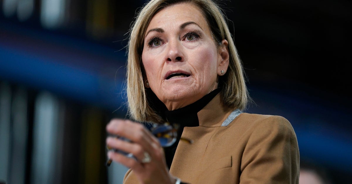 Iowa governor settles open records lawsuit filed by media groups Iowa governor settles open records lawsuit filed by media groups