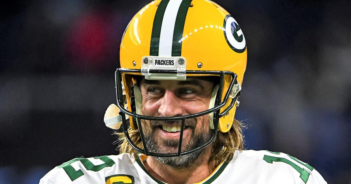 Report: Aaron Rodgers Gets Record-Setting Contract To Return To