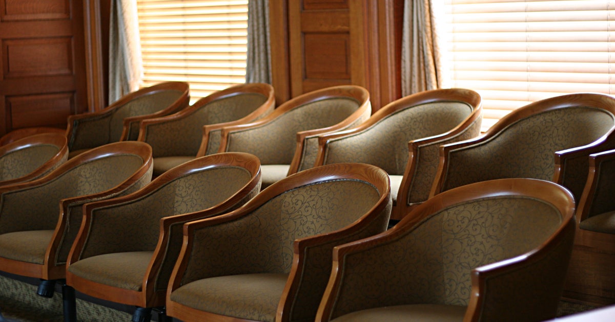 Former Elk Grove High coach found not guilty by jury of molesting underage girl