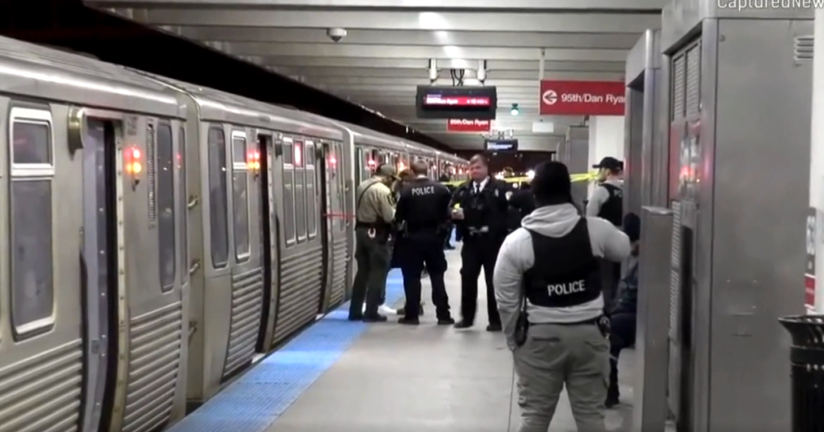 Man Shot, Critically Wounded On Red Line Train At 63rd Street - CBS Chicago