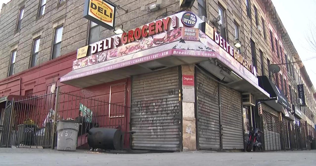 Police: Man chased into deli, shot and killed in Brooklyn - CBS New York