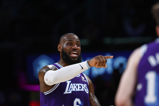 James scores 50, rallies Lakers past Wizards for 122-109 win - WTOP News