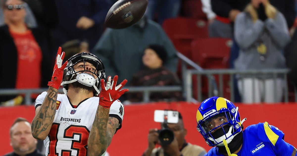 Auction For Tom Brady's 'Final' Touchdown Football Voided - CBS Boston