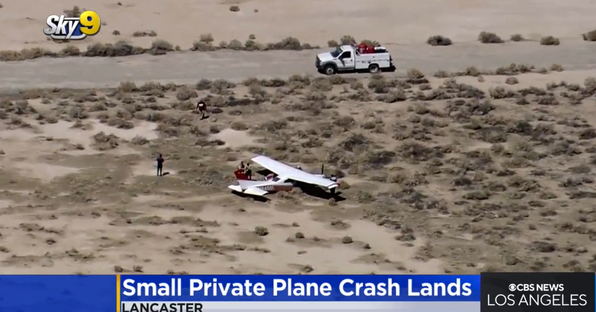 No injuries in Lancaster plane crash CBS Los Angeles