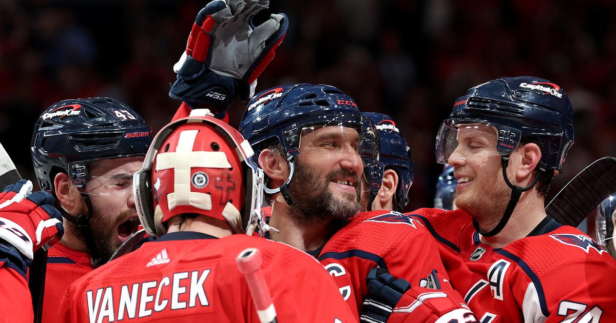 Capitals' Ovechkin passes Gretzky, sets NHL record for most 40-goal seasons