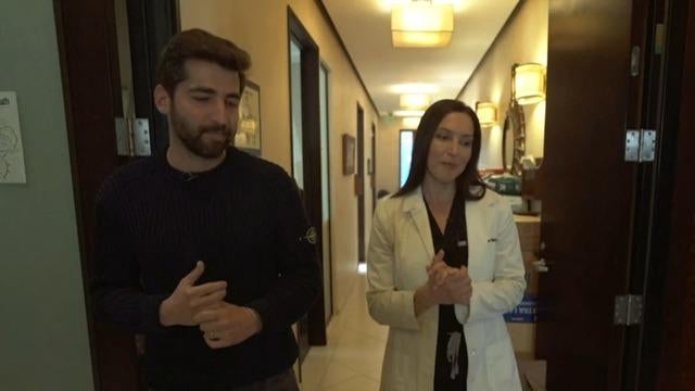 cbsn-fusion-doctor-from-ukraine-turns-to-patients-for-help-amid-war-thumbnail-926155-640x360.jpg 