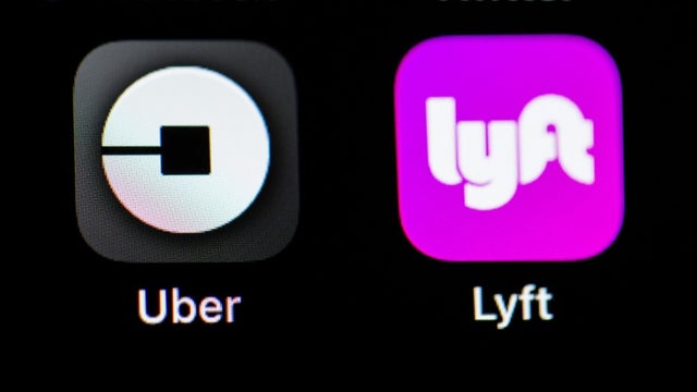 Uber-Lyft.jpg 