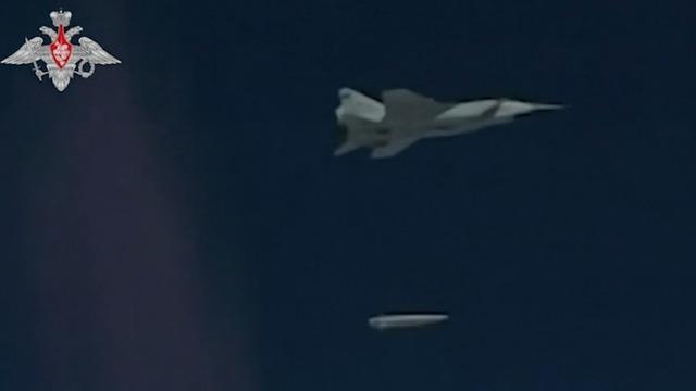 cbsn-fusion-russia-claims-it-used-hypersonic-missiles-to-attack-ukraine-thumbnail-931279-640x360.jpg 