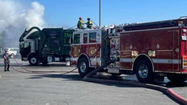 garbage-truck-fire-west-sac.png 
