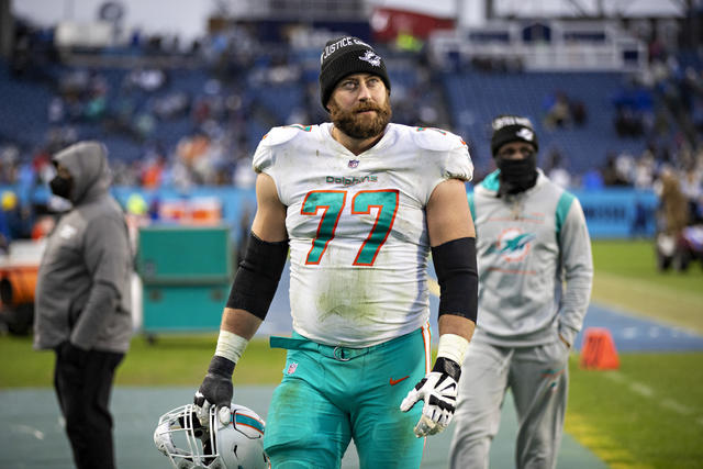 Live blog: Dolphins add these undrafted rookies