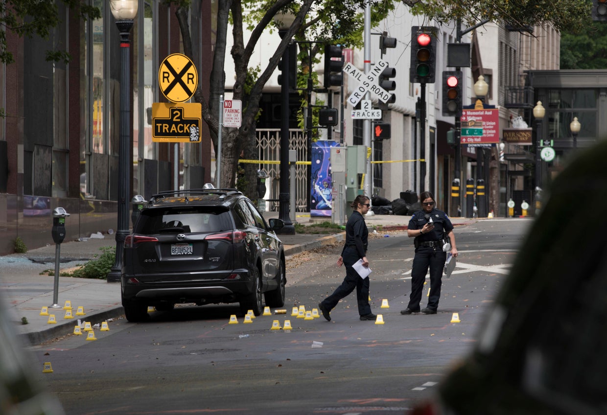 Multiple suspects wanted in Sacramento mass shooting that left 6 dead