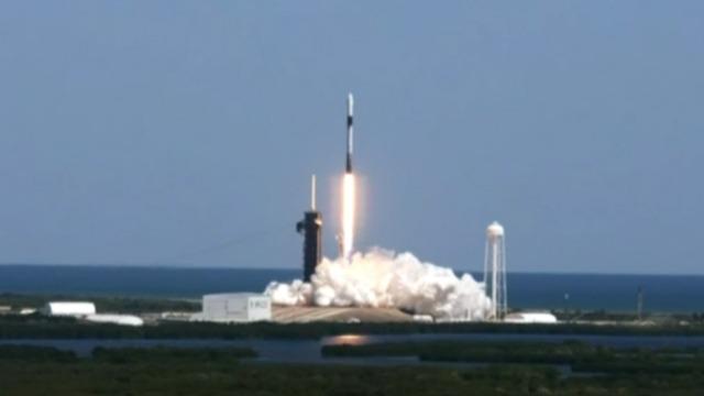 cbsn-fusion-spacex-launches-axiom-1-crew-to-international-space-station-thumbnail-953369-640x360.jpg 